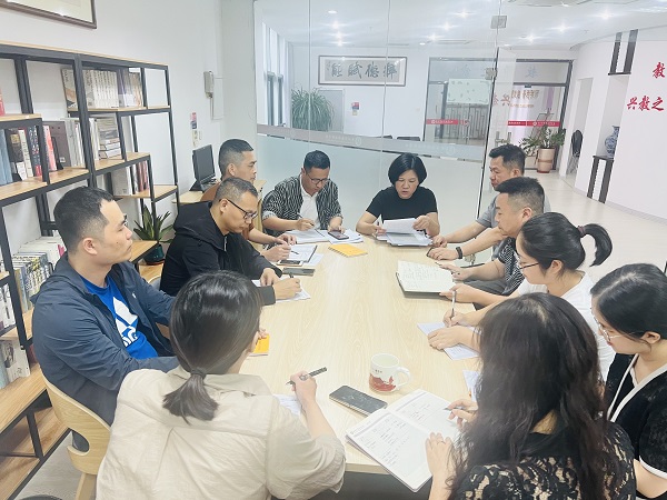 2.党小组会.jpg